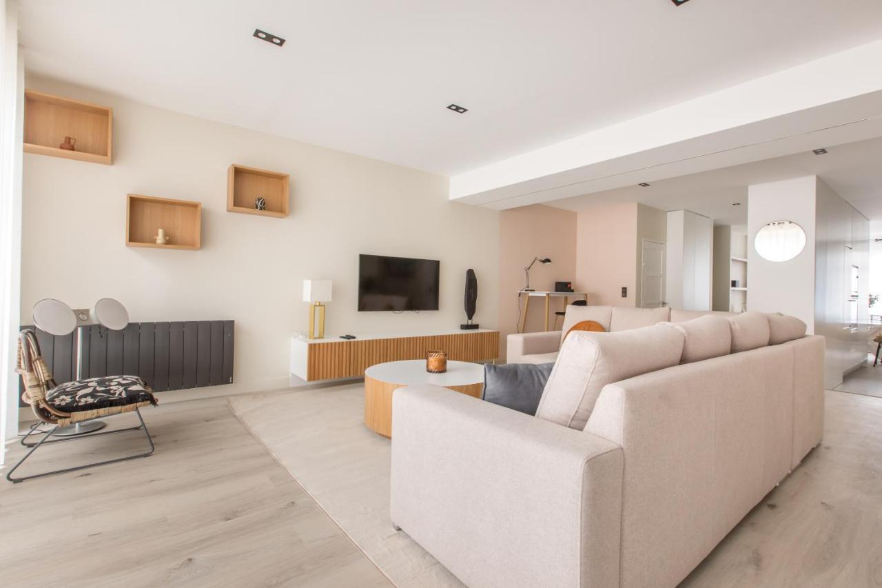 Appartement Spacieux Et Moderne 4 à 5mn à Pieds République Lille
